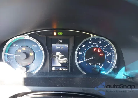 2017 Toyota Camry Hybrid Xle из США, поврежденный, VIN 4T1BD1FK8HU204637